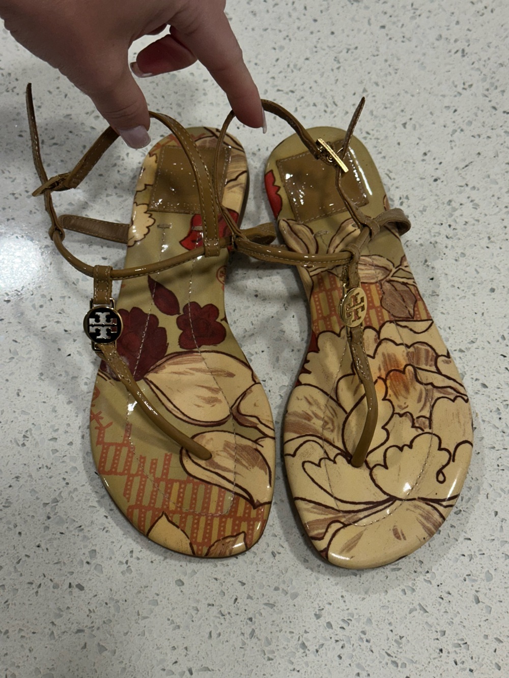 Tory Burch Floral Patent T-Strap Sandals new